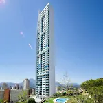 Skyline 5 With Private Balcony And Views *