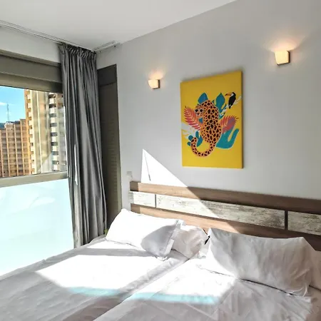 Skyline 5 With Private Balcony And Views Apartment *